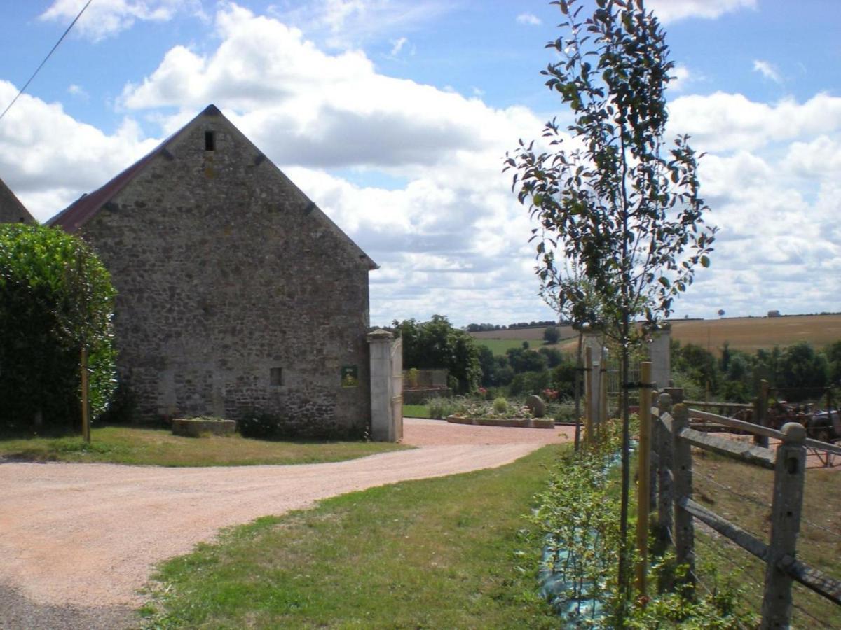 Gîte Neuvy-au-Houlme, 5 pièces, 9 personnes - FR-1-497-11 Extérieur photo